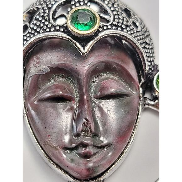 Sterling Silver Bali Goddess Pendant with Peridot and Green Garnet Stones - Picture 5 of 9
